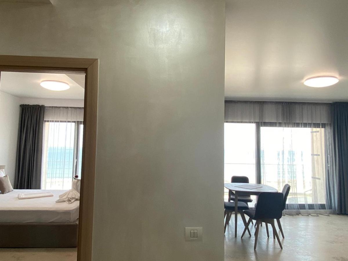 Sarah Morningstar Apartment นาโวดาริ ภายนอก รูปภาพ